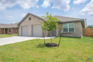 605 Lost Trl, Copperas Cove, TX 76522 - Photo 2