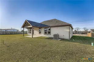 222 Arosa Dr, Elgin, TX 78621 - Photo 6