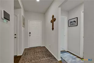 417 Deborah Dr, New Braunfels, TX 78130 - Photo 2