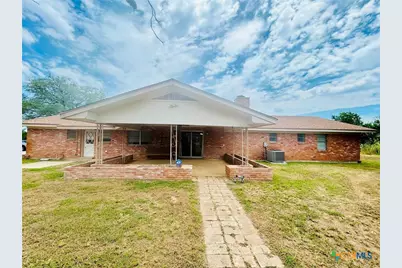 1040 S Hwy 80, Nixon, TX 78140 - Photo 34