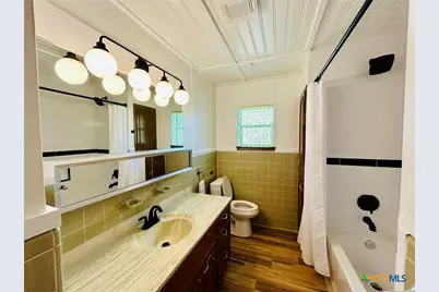 1040 S Hwy 80, Nixon, TX 78140 - Photo 22