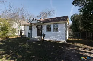 1007 S 25th St, Temple, TX 76504 - Photo 2