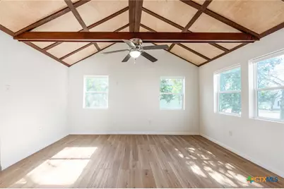 1007 S 25th Street, Temple, TX 76504 - Photo 8