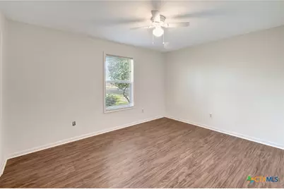 110 Fawn Drive, Victoria, TX 77905 - Photo 40