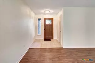 110 Fawn Dr, Victoria, TX 77905 - Photo 4