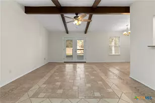 2016 Nevada St, San Marcos, TX 78666 - Photo 8