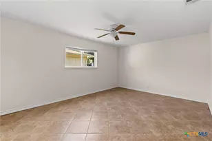 2016 Nevada St, San Marcos, TX 78666 - Photo 24