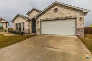 6142 Fairburn Ct, Temple, TX 76502 - Photo 4