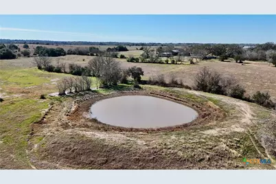 652 County Road 210, Hallettsville, TX 77964 - Photo 18