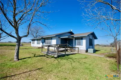 652 County Road 210, Hallettsville, TX 77964 - Photo 4