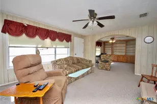 652 Co Rd 210, Hallettsville, TX 77964 - Photo 10