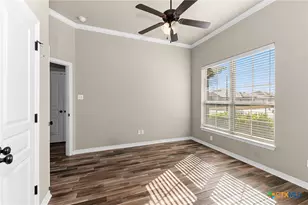 1847 Broken Shoe Trl, Temple, TX 76502 - Photo 10