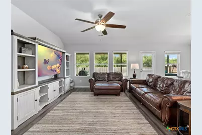 597 Summersweet Road, New Braunfels, TX 78130 - Photo 16