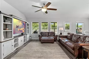 597 Summersweet Rd, New Braunfels, TX 78130 - Photo 16