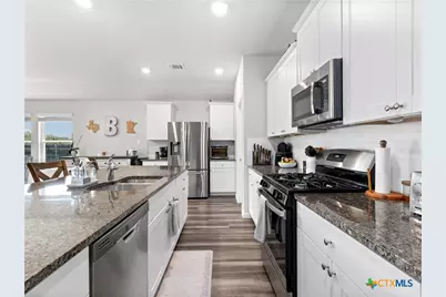 597 Summersweet Road, New Braunfels, TX 78130 - Photo 14