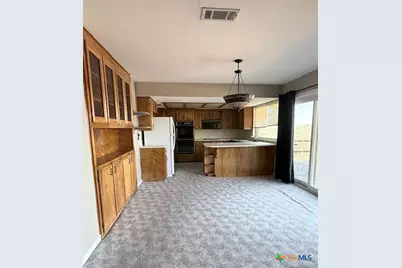 1805 E Robertson Avenue, Copperas Cove, TX 76522 - Photo 6