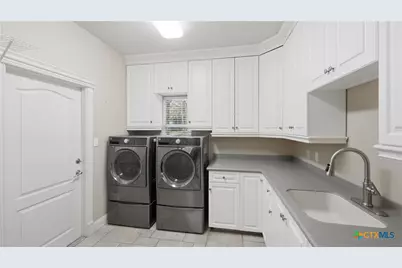 2289 Normandy Grace, New Braunfels, TX 78130 - Photo 24