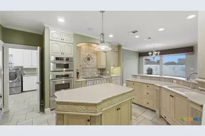 2289 Normandy Grace, New Braunfels, TX 78130 - Photo 12