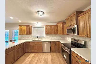 1801 College Drive, Victoria, TX 77901 - Photo 10