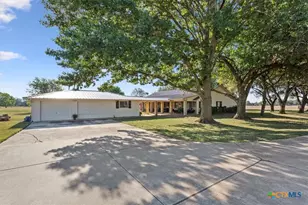 6409 3 Forks Rd, Belton, TX 76513 - Photo 40