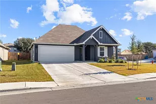 302 N Richland Dr, Lockhart, TX 78644 - Photo 2