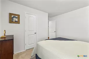 302 N Richland Dr, Lockhart, TX 78644 - Photo 14