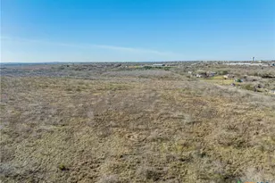 5225 FM2001, Buda, TX 78610 - Photo 26