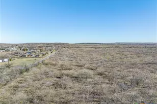 5225 FM2001, Buda, TX 78610 - Photo 8