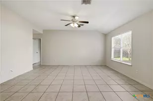 1012 Muelhause St, Belton, TX 76513 - Photo 14