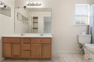 1012 Muelhause St, Belton, TX 76513 - Photo 20