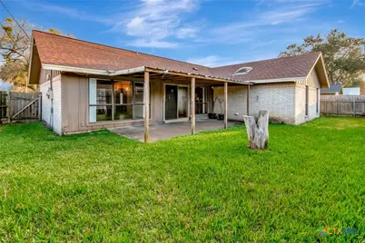 808 Taos Drive, Victoria, TX 77904 - Photo 32
