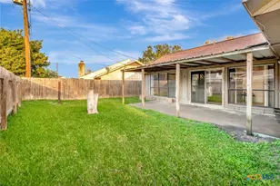 808 Taos Dr, Victoria, TX 77904 - Photo 32