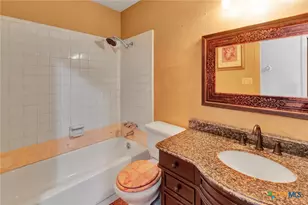 808 Taos Dr, Victoria, TX 77904 - Photo 20