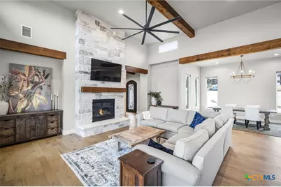 1326 Via Principale, New Braunfels, TX 78132 - Photo 10