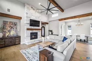 1326 Via Principale, New Braunfels, TX 78132 - Photo 10