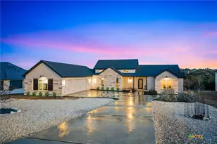 1326 Via Principale, New Braunfels, TX 78132 - Photo 2