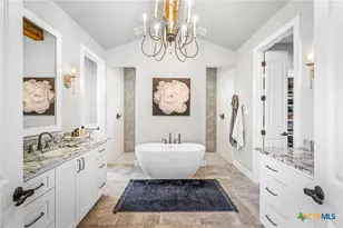 1326 Via Principale, New Braunfels, TX 78132 - Photo 18