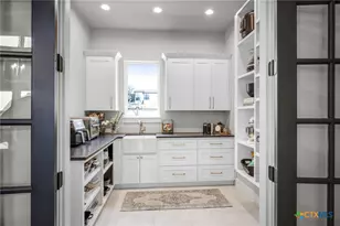 1326 Via Principale, New Braunfels, TX 78132 - Photo 14