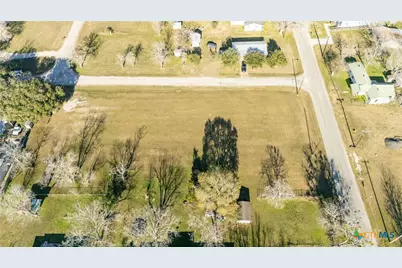 0 Clay, Edna, TX 77957 - Photo 4