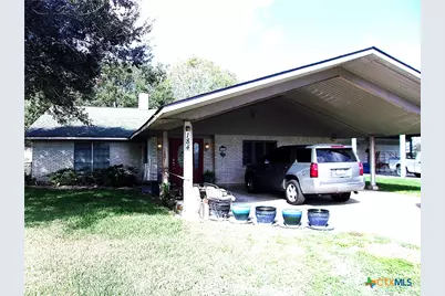 184 Russell Road, Victoria, TX 77904 - Photo 2