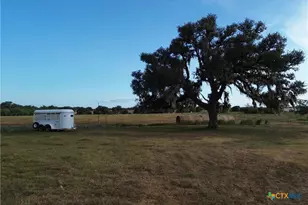 3382 E Fm 1961, Goliad, TX 77963 - Photo 18