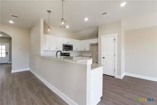 2005 Blackhawk Loop, Belton, TX 76513 - Photo 10