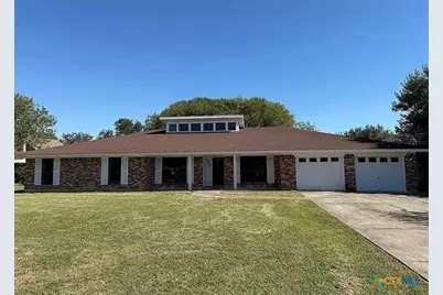 420 El Camino Real Street, Port Lavaca, TX 77979 - Photo 1