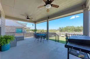 521 Elm Green St, Hutto, TX 78634 - Photo 40