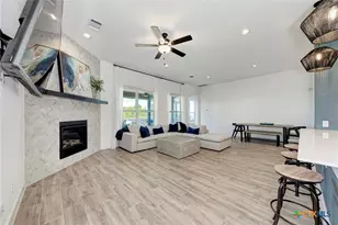 521 Elm Green St, Hutto, TX 78634 - Photo 16