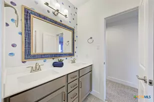 521 Elm Green St, Hutto, TX 78634 - Photo 32