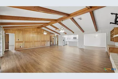 132 W Outer Drive, Canyon Lake, TX 78133 - Photo 10