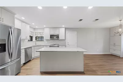 132 W Outer Drive, Canyon Lake, TX 78133 - Photo 14