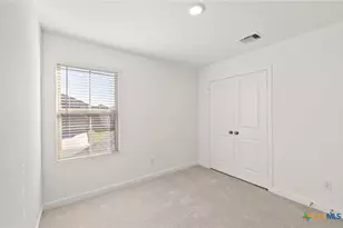 412 Paradise Cyn Dr, Jarrell, TX 76537 - Photo 20