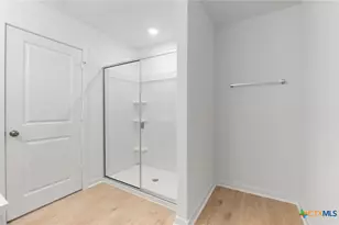 140 Green Berets Bnd, Jarrell, TX 76537 - Photo 14